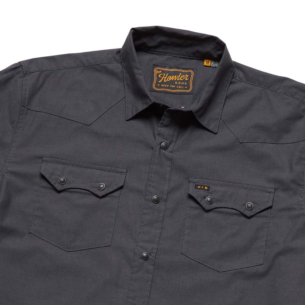 Howler Brothers Crosscut Snapshirt Mens in Midnight Chambray