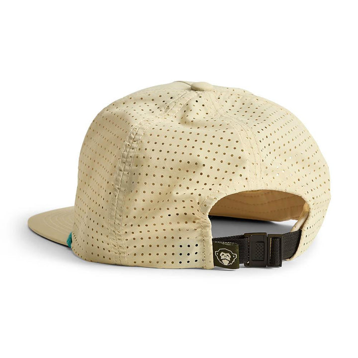 Howler Bahia de Howler Aperture Tech Strapback Hat in Stone