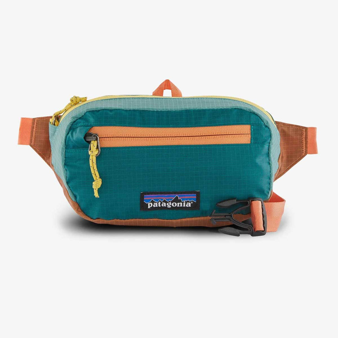 Patagonia Ultralight Black Hole Mini Hip Pack in Patchwork Current Blue