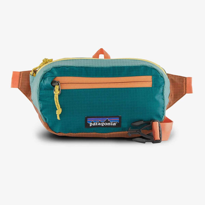 Patagonia Ultralight Black Hole Mini Hip Pack in Patchwork Current Blue