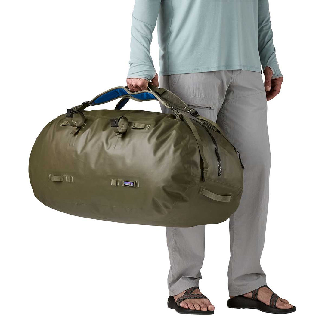 Patagonia Guidewater Duffel 80L in Basin Green